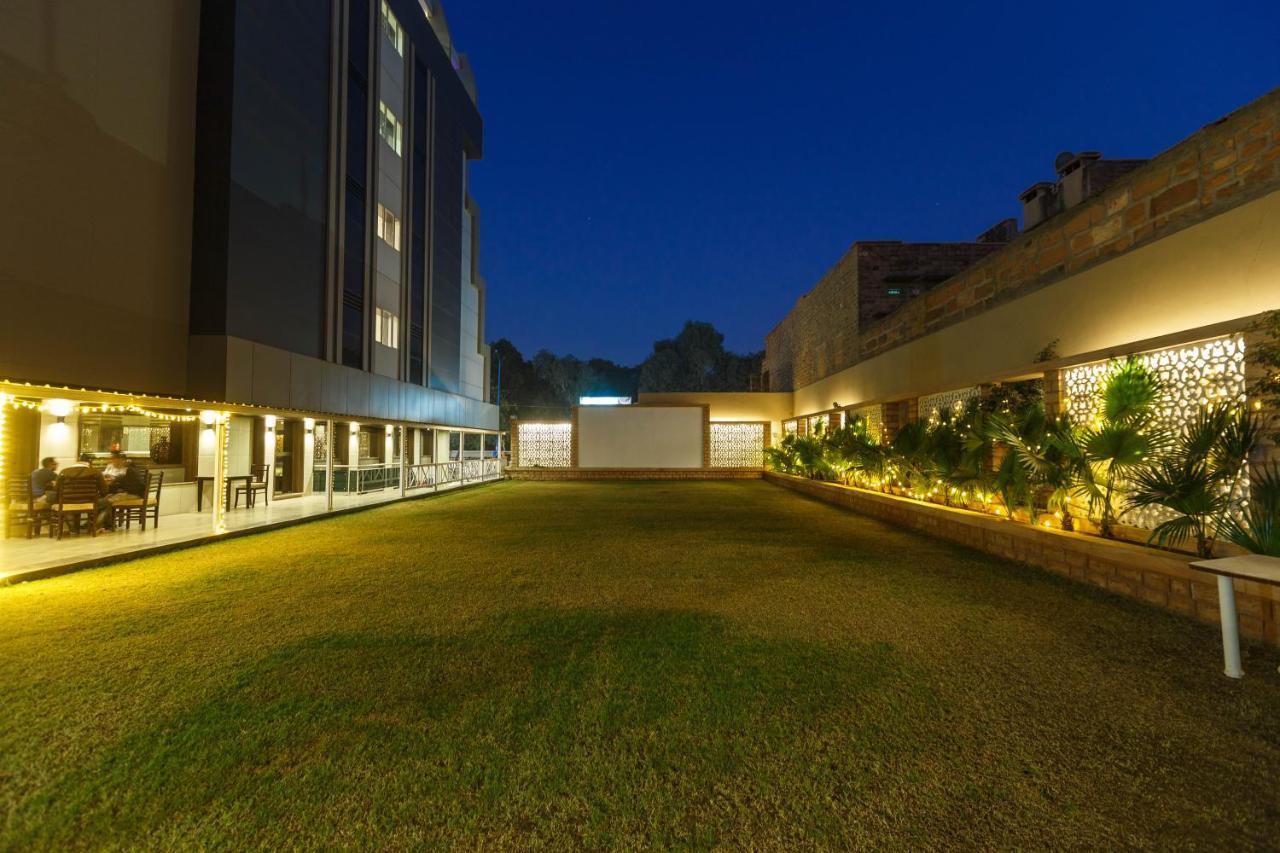 Mango Hotels Jodhpur Jodhpur  Ngoại thất bức ảnh